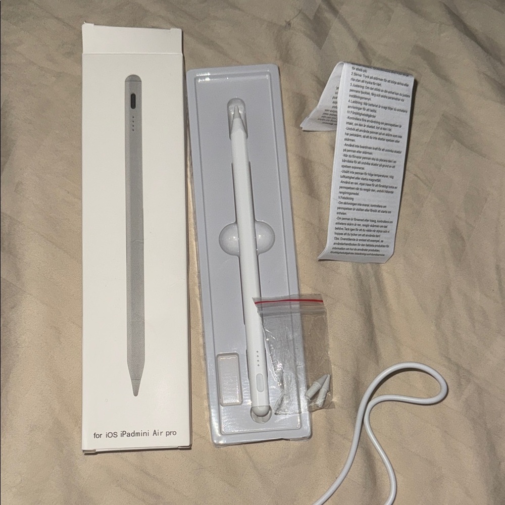 White Stylus Pen for iOS Devices